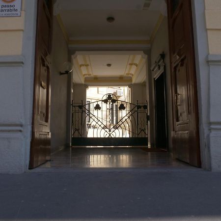 Wonderful Downtown Apartment-Hd Netflix, King-Size Bed, Two Minutes' Walk From Metro Milan Extérieur photo