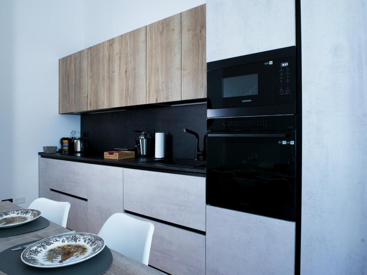 Wonderful Downtown Apartment-Hd Netflix, King-Size Bed, Two Minutes' Walk From Metro Milan Extérieur photo